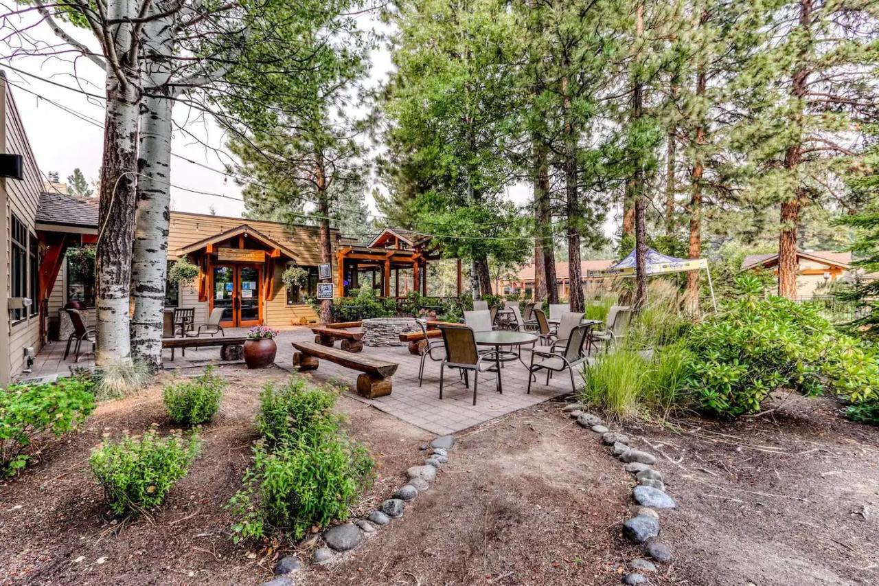 Seventh Mountain Resort Bend Bagian luar foto