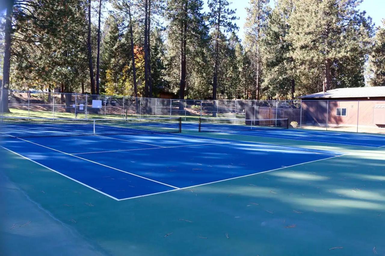 Seventh Mountain Resort Bend Bagian luar foto